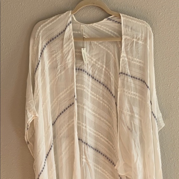 NWT Blue & White Bohemian Coverup Shawl - Francesca’s, S - Picture 2 of 8